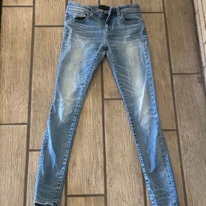 Buckle Light Blue Women's Skinny Jeans